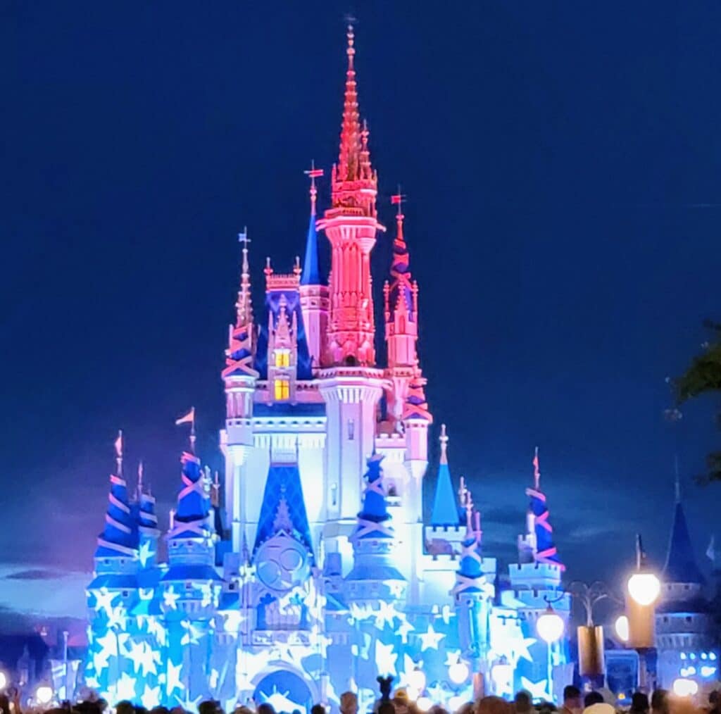 4th of July at Walt Disney World   Fireworks   Characters   Food   Patriotism