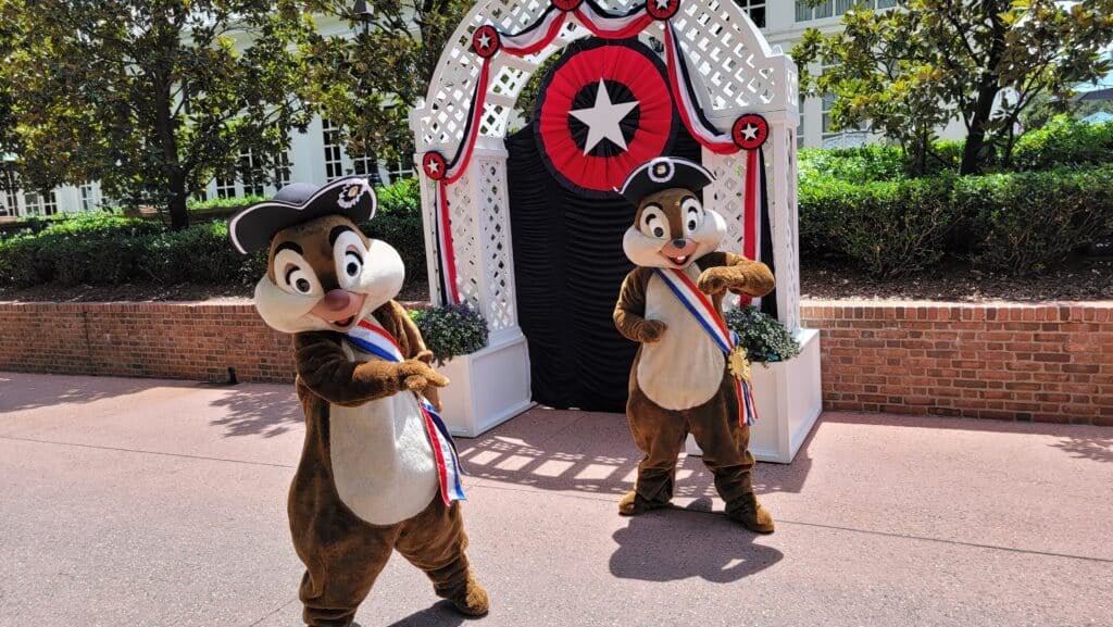 4th of July at Walt Disney World   Fireworks   Characters   Food   Patriotism