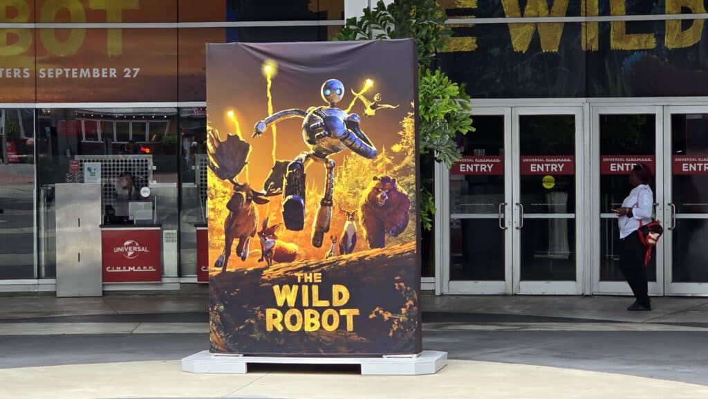 Roz  Brightbill from Dreamworks 'The Wild Robot' Movie Photo Op in Universal Studios