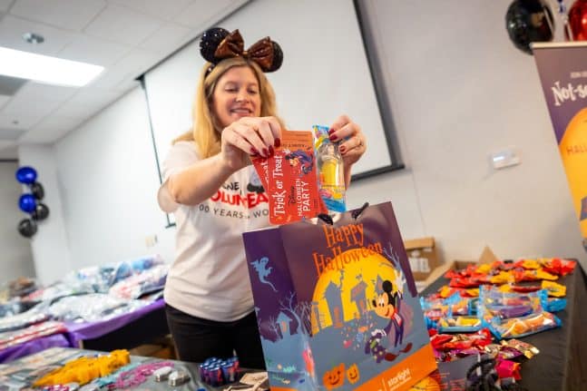 Mickey and Minnie Bring Reverse Trick or Treating to Childrens Hospitals