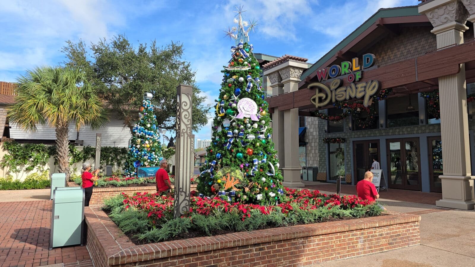Disney Springs Christmas Tree Stroll Returns in 2025 More MagicBand Interaction