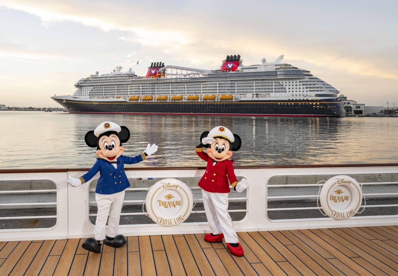 Disney Cruise Line Treasure Mickey and Minnie Mouse