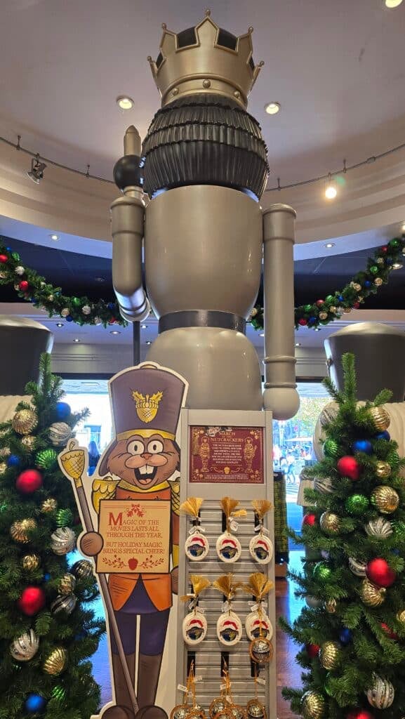 Earl the Squirrel is Back for Holidays at Universal Orlando with Earl'z March of the Nutcrackers" Scavenger Hunt