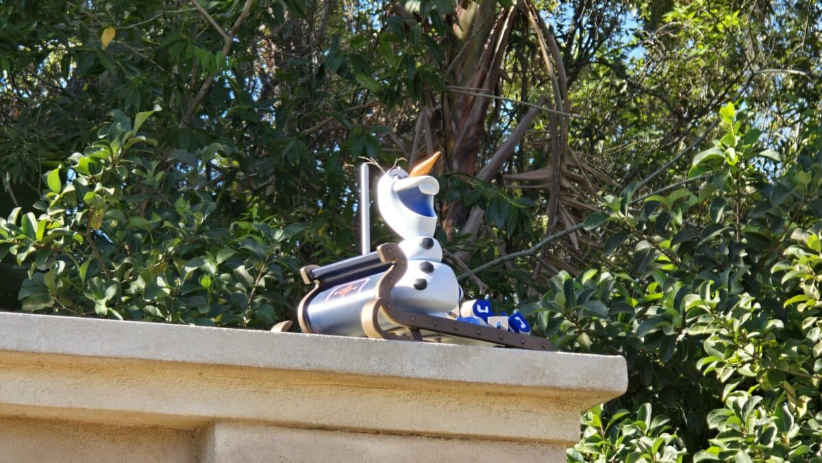 Where to Find Olaf During Olaf's Holiday Tradition Expedition 2024" During Festival of the Holidays