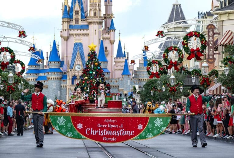 Spend Christmas Morning with "Disney Parks Magical Christmas Day Parade" Airing on ABC and Disney+