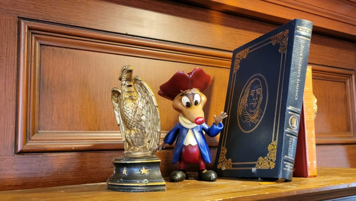 Walt Disney World Magic Kingdom Dining Menu Liberty Tree Tavern Lunch Dinner 2025