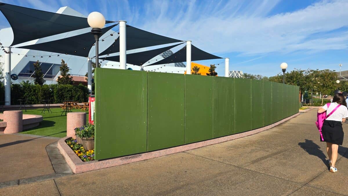 A Paint By Numbers Mural Finds New Spot in Rose Walk for Epcot's Festival of the Art 2025