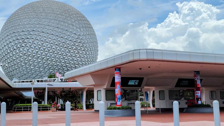 How Did Disney World Just Change Rope Drop at Epcot?
