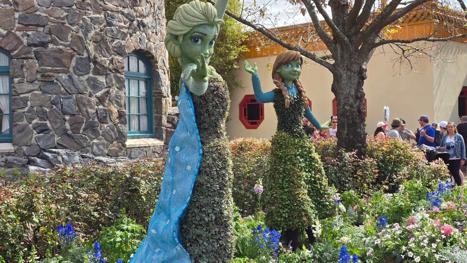 Norway Pavilion Topiaries Return for 2025 with New Look for Elsa