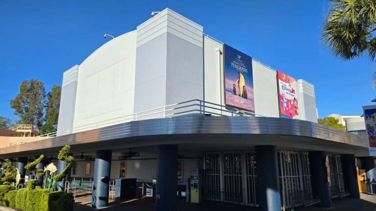 Last Signs of "Voyage of the Little Mermaid" Removed for New Show "The Little Mermaid - A Musical Adventure"