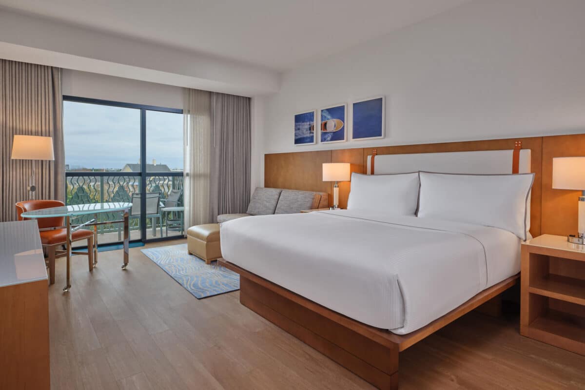 Walt Disney Swan  Dolphin Debuts Newly Renovated Guest Rooms