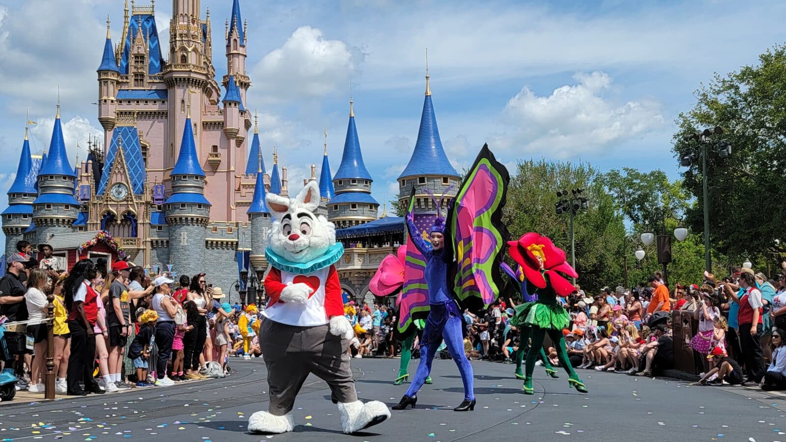 Walt Disney World Easter Parade 2025