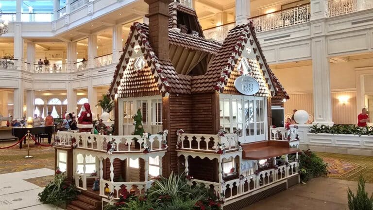 Disney's Grand Floridian Holiday Tradition Will Not Return in 2025 Due to Lobby Construction