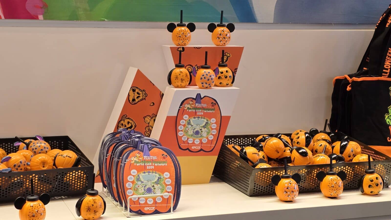 Pluto's Pumpkin Pursuit Will Return to Epcot for Halloween 2025