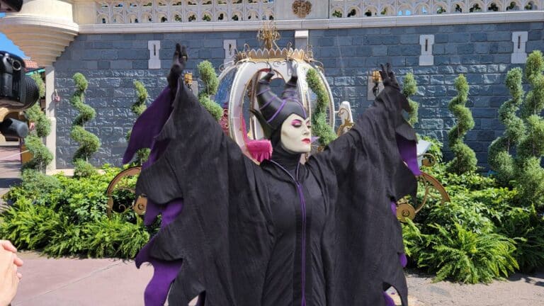 Disney Passholder Exclusive Maleficent Inspired PhotoPass Experience Behind Cinderella Castle Coming June 15th