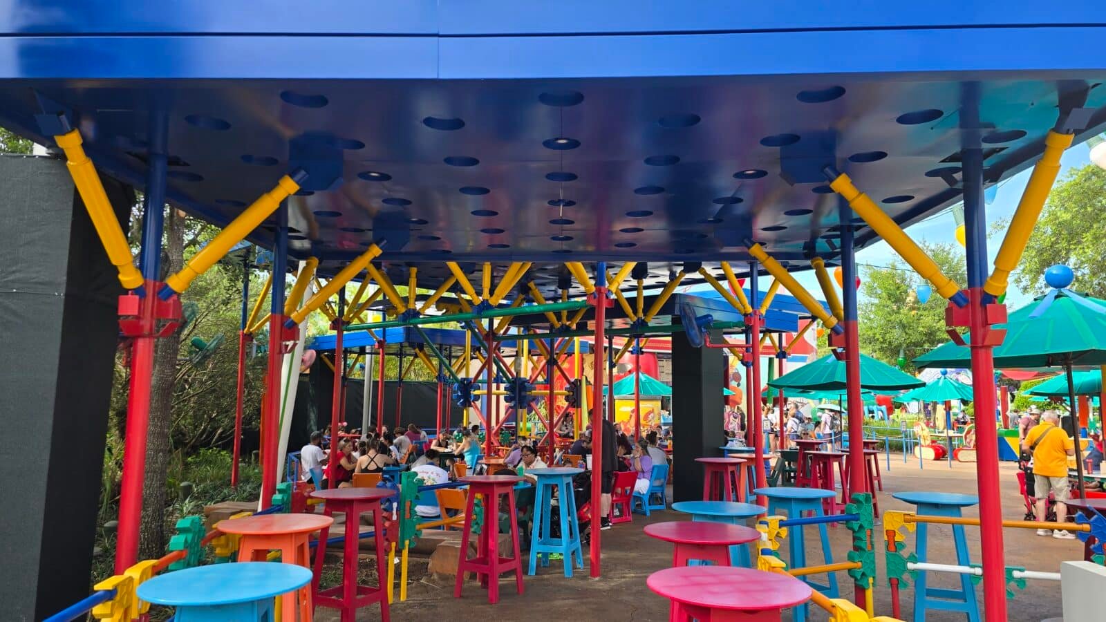 Toy Story Land Hollywood Studios Shading Added to Seating Area at Woody's Lunchbox