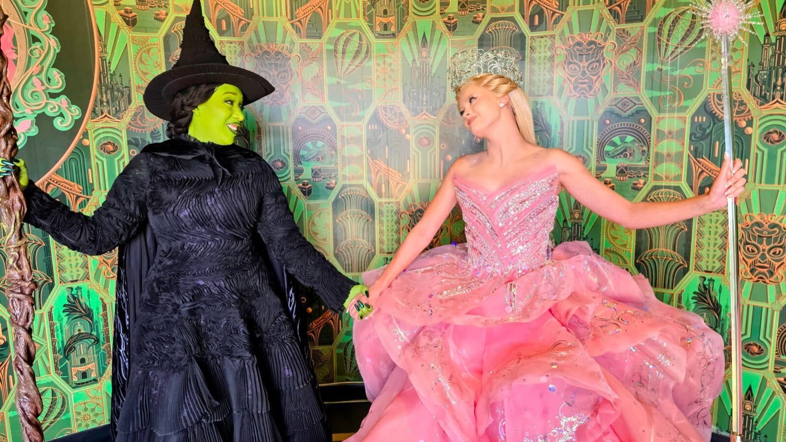 Meet the Witches of Oz at Universal Studios Elphaba and Glinda are Back