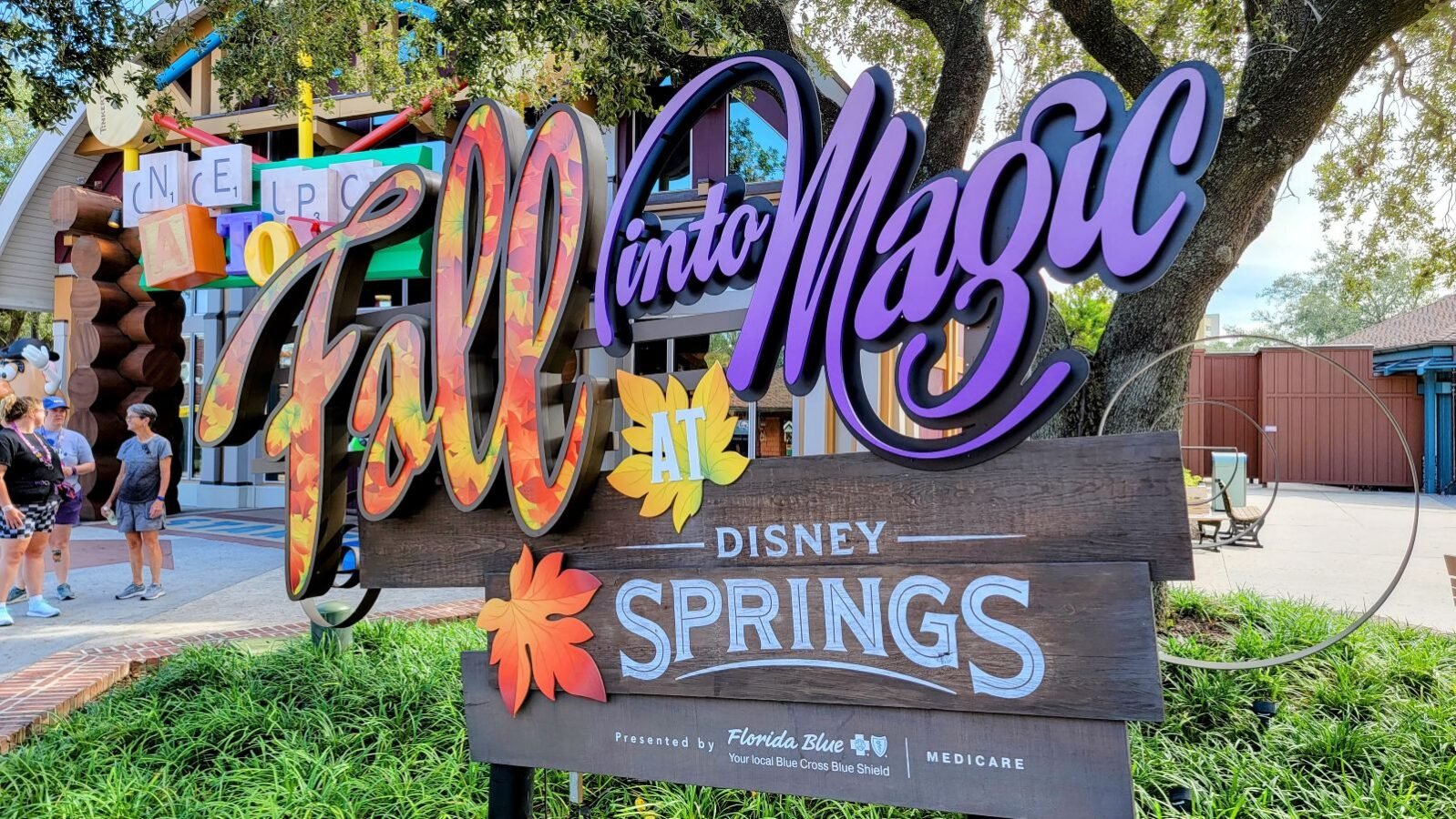 2025 Halloween Foodie Guide to Disney Springs