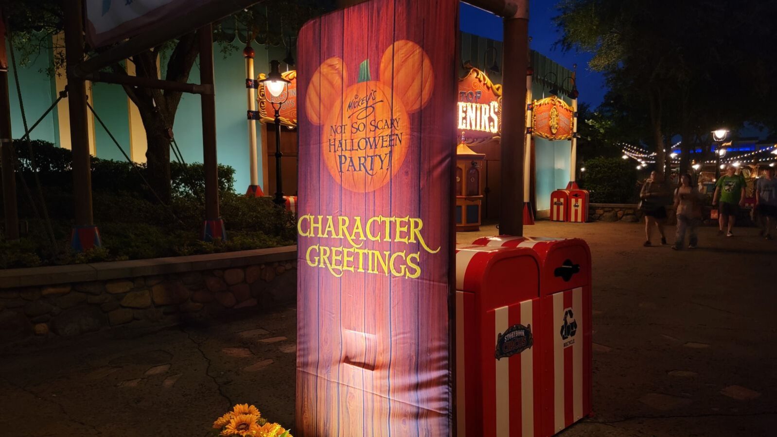 What Disney Characters Can You See At Mickeys Not So Scary Halloween Party 2025