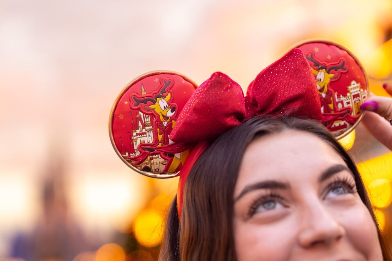 Exclusive First Look! Mickey’s Very Merry Christmas Party 2025 Merchandise Revealed