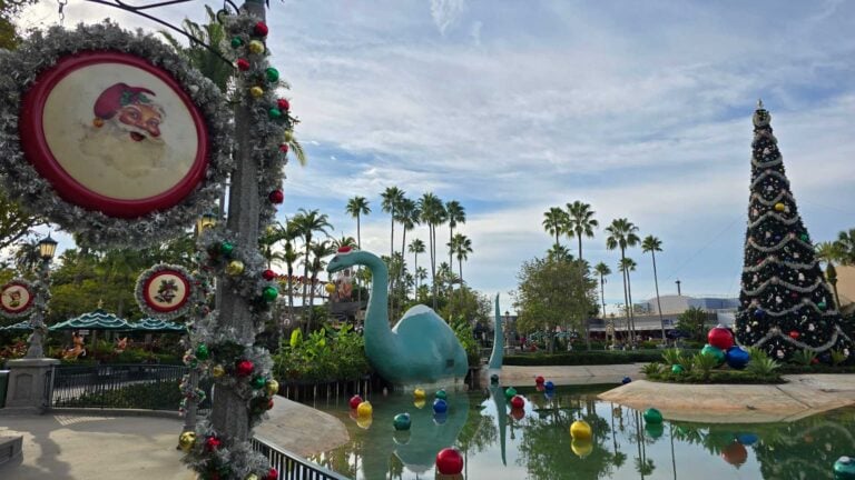 Early Start to the Holidays At Hollywood Studios 2025