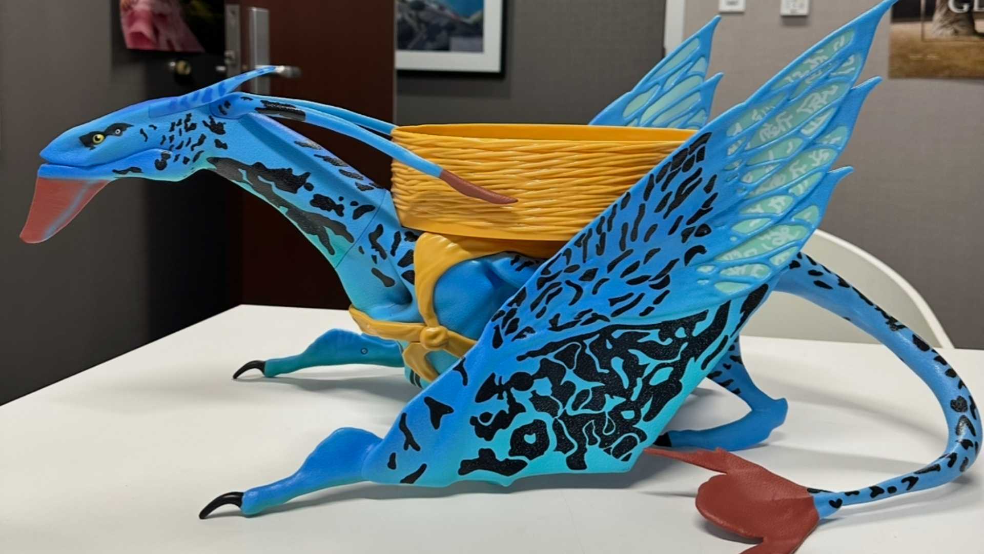 Banshee Popcorn Bucket Fly&#039;s Into Cinemark Before Avatar: Fire &amp; Ash Release
