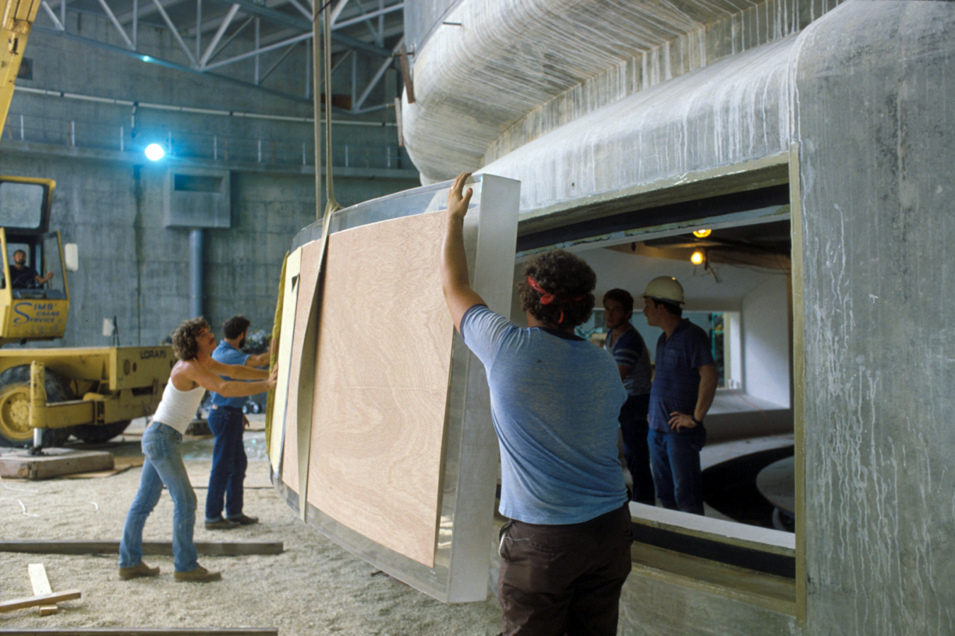 Epcot's Giant Aquarium Hits 40: From High-Tech Research Lab to Finding Nemo