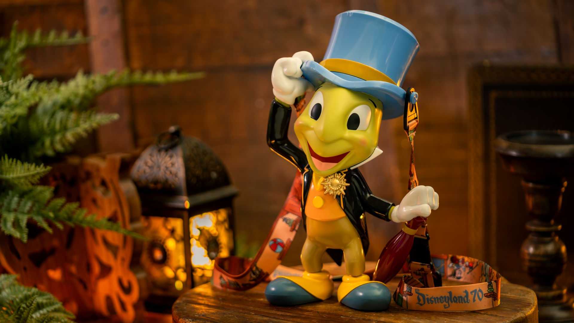 "Always Let Your Conscience Be Your Guide" Jiminy Cricket Sipper at Disneyland