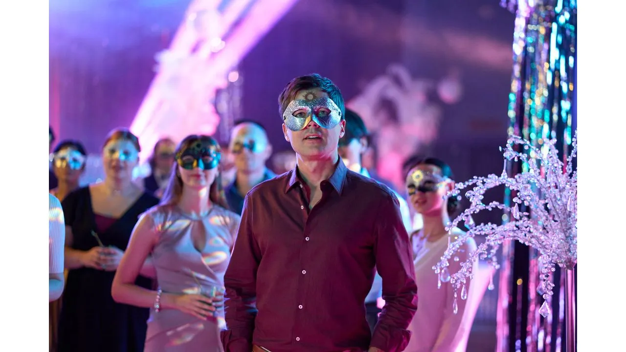 stars5 Fantasy Land News Hallmark Channel Loveuary Movie Review The Stars Between Us