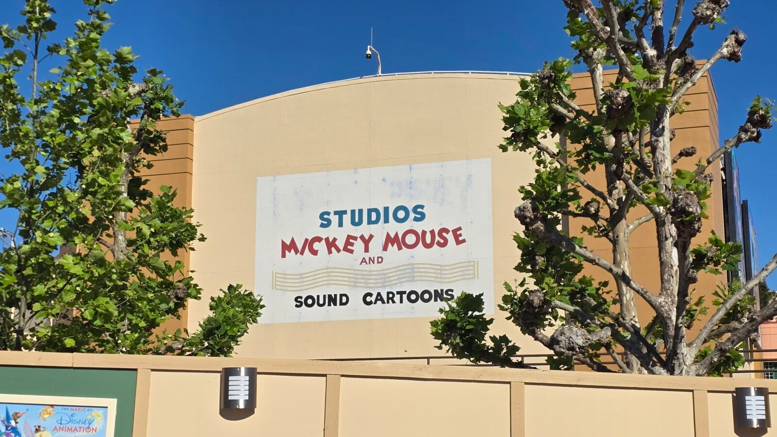 Walt Disney Studios Hollywood Studios Sign
