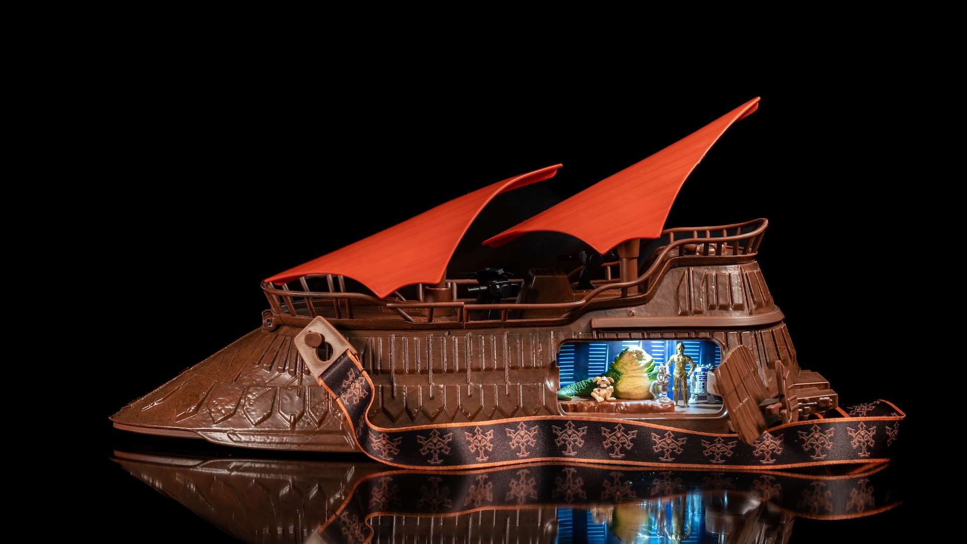 Jabba's Sail Barge Popcorn Bucket and More Star Wars Novelties Are Headed to Disneyland Starting April 28
