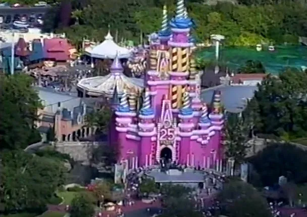 Cinderella Castle cake at the 1997 Happy Easter Parade