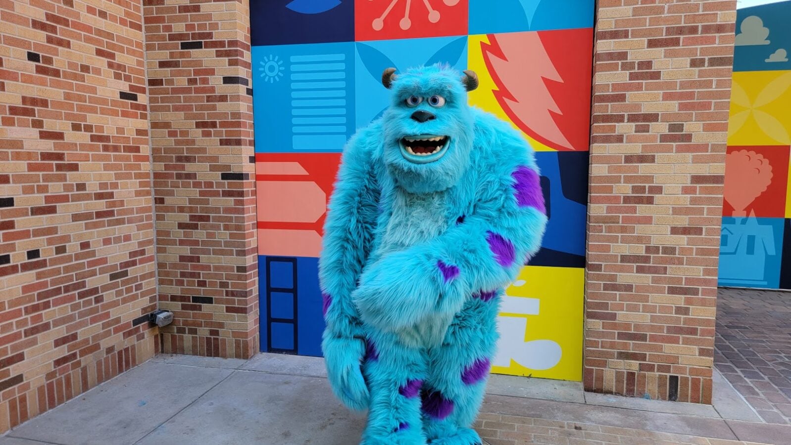 20230515094728 1 Fantasy Land News Sully Monsters Inc 2001