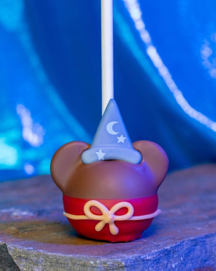 Sorcerer's Apprentice Mickey Cake Pop
