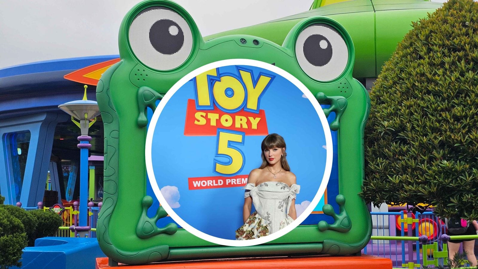 Taylor Swift's Music Just Landed on a Disney World Ride: "I Knew It, I Knew You" Now Plays on Alien Swirling Saucers