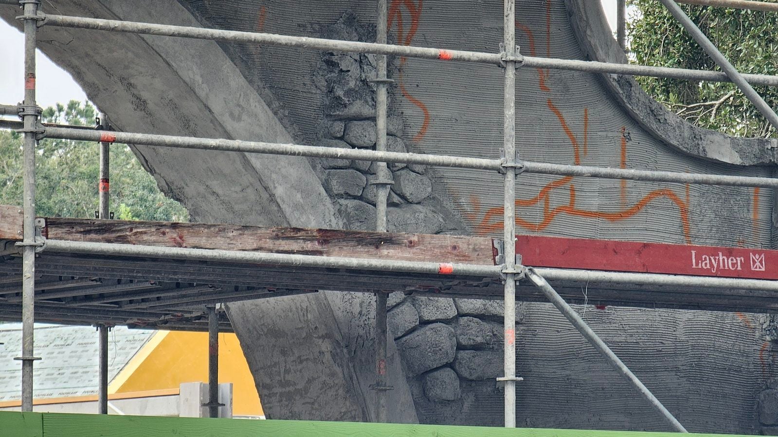 stone arch stone arch rockwork scaffolding
