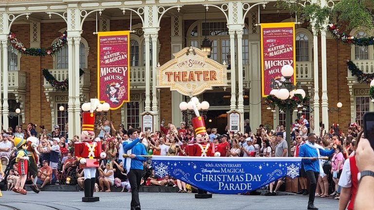 Disney Parks Magical Christmas Day Parade 2026 Airs Christmas Morning on ABC