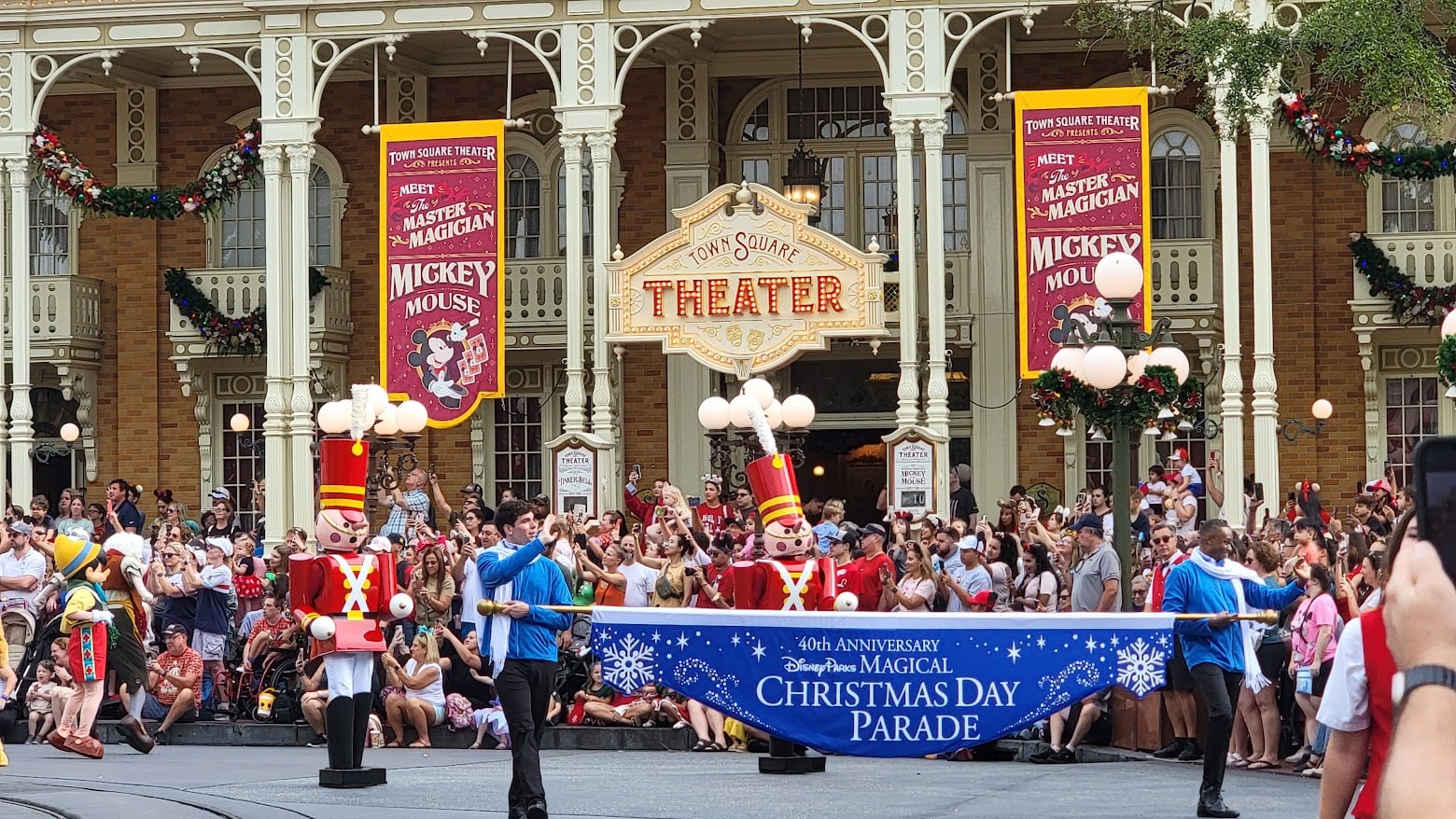Disney Parks Magical Christmas Day Parade 2026 Airs Christmas Morning on ABC