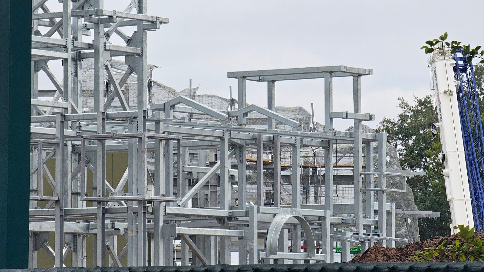 steel framework mountain rockwork